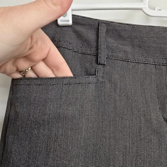 Women's Express Black & Gray Cropped Dress Pants Trousers | Size 2 - Picture 4 of 12